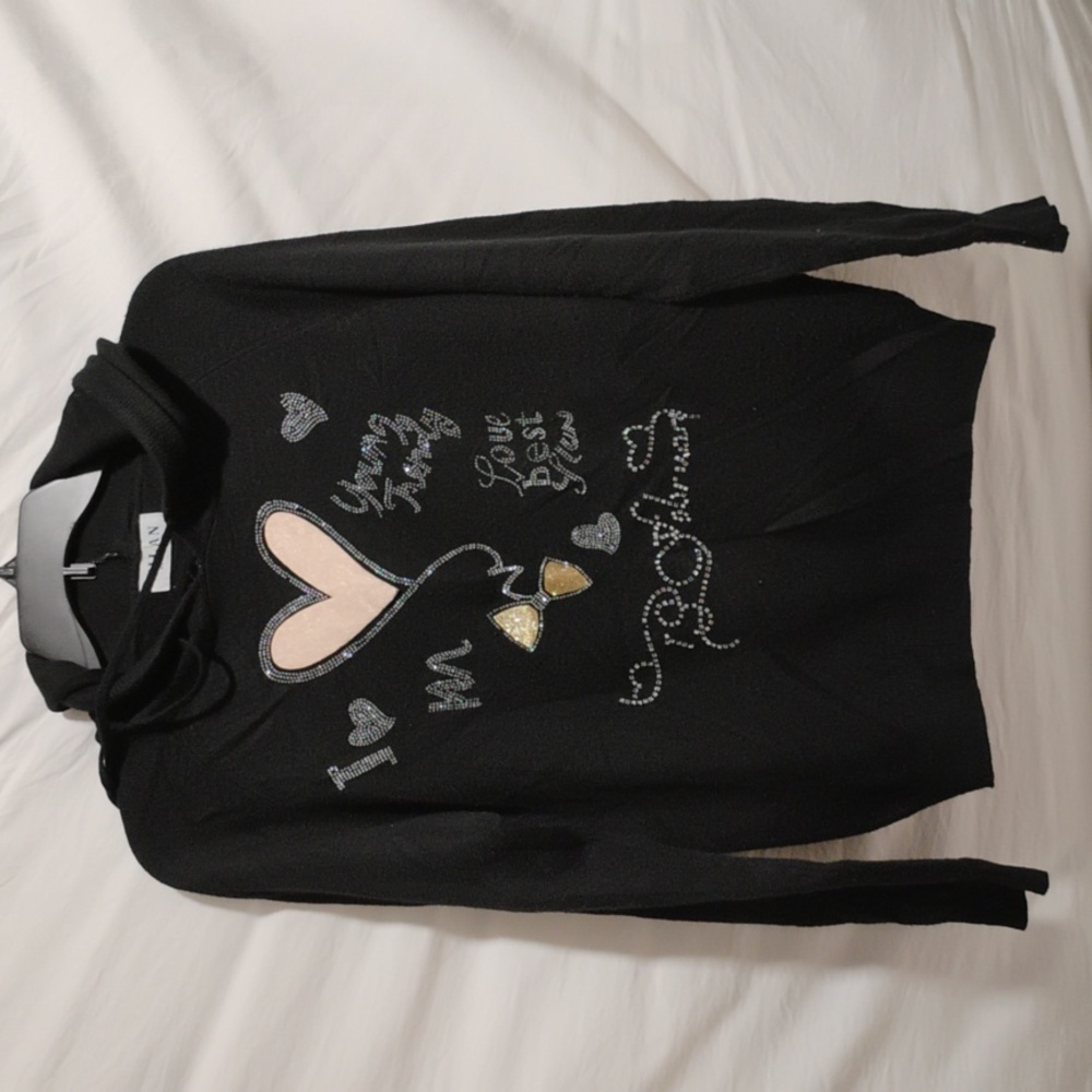 (C-30) SALE! RARE! Yilan Women's Fashion Sparkly Words & Heart Sweater W Hood